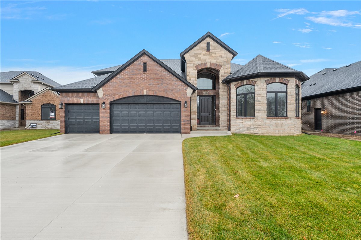 09-24021 Sawgrass Dr-9