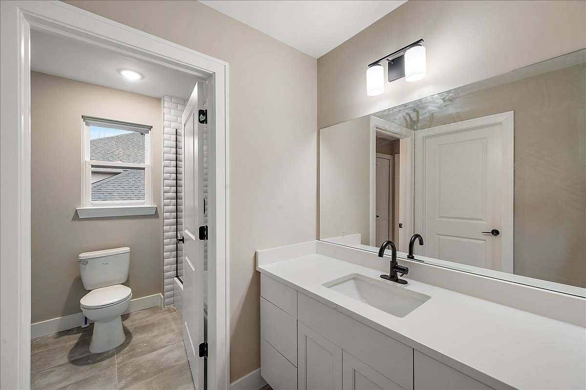 82-24021 Sawgrass Dr-82